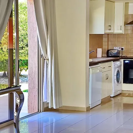 Villa Golden Coral *
